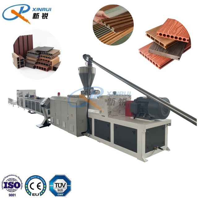  WPC PE DUST PISHING Machine Automático del perfil de panel de pared de la rejilla WPC WPC Línea de producción