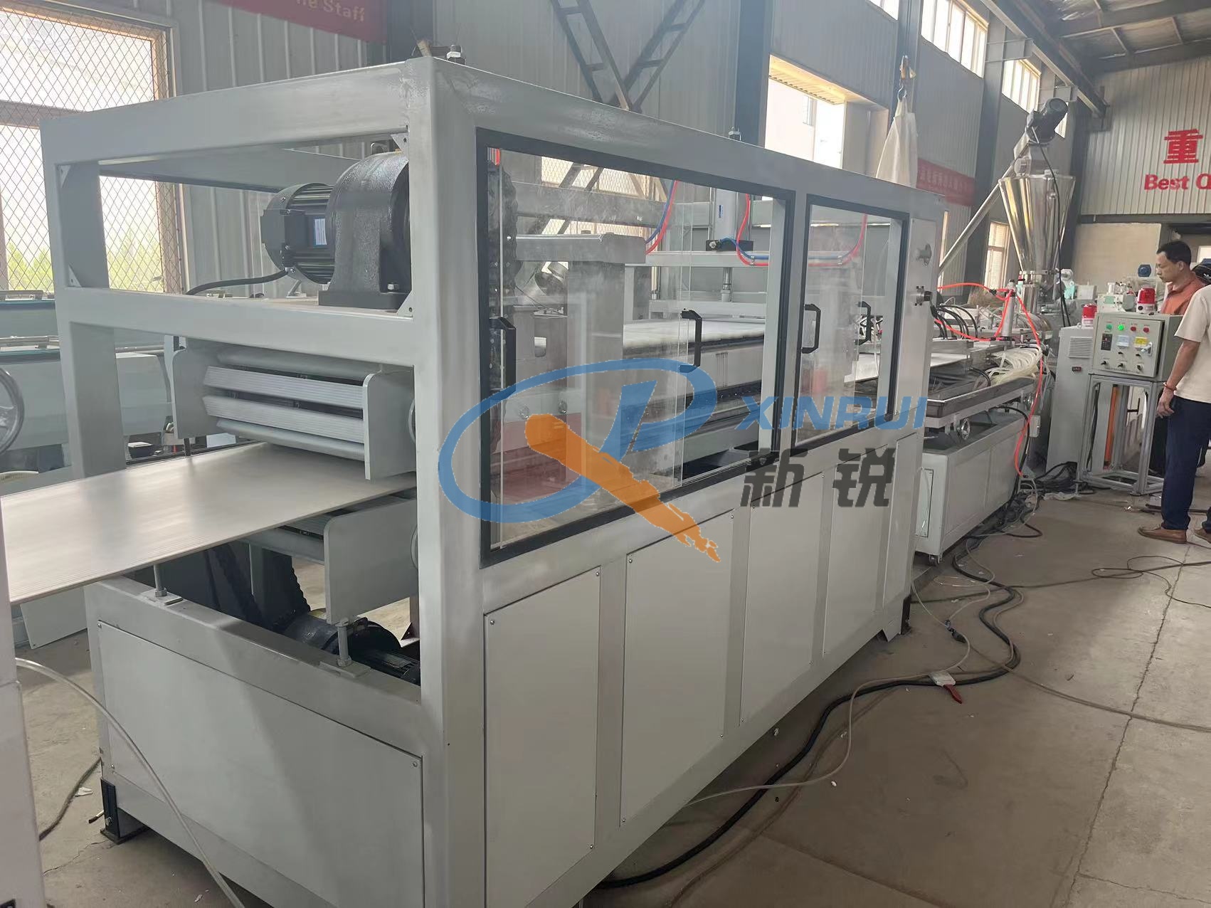 Máquina de panel de techo de PVC (1)